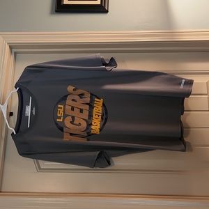 Men's 2XL LSU Tigers Shirt